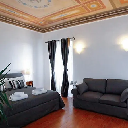 Clemy In Rome-2